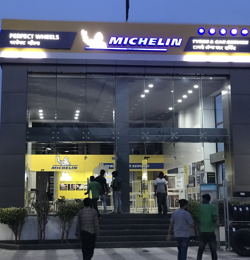 Michelin Showroom done by TIB Retail
